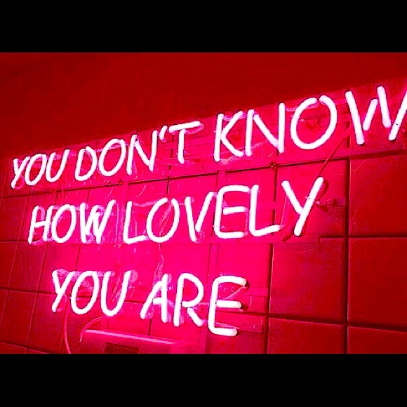 💕Heather Mc ✨Poshmark Ambassador✨ - Picture 8 of 14